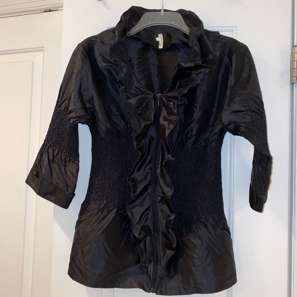 LINDI black blouse with ruffle detail and zipper closure size S